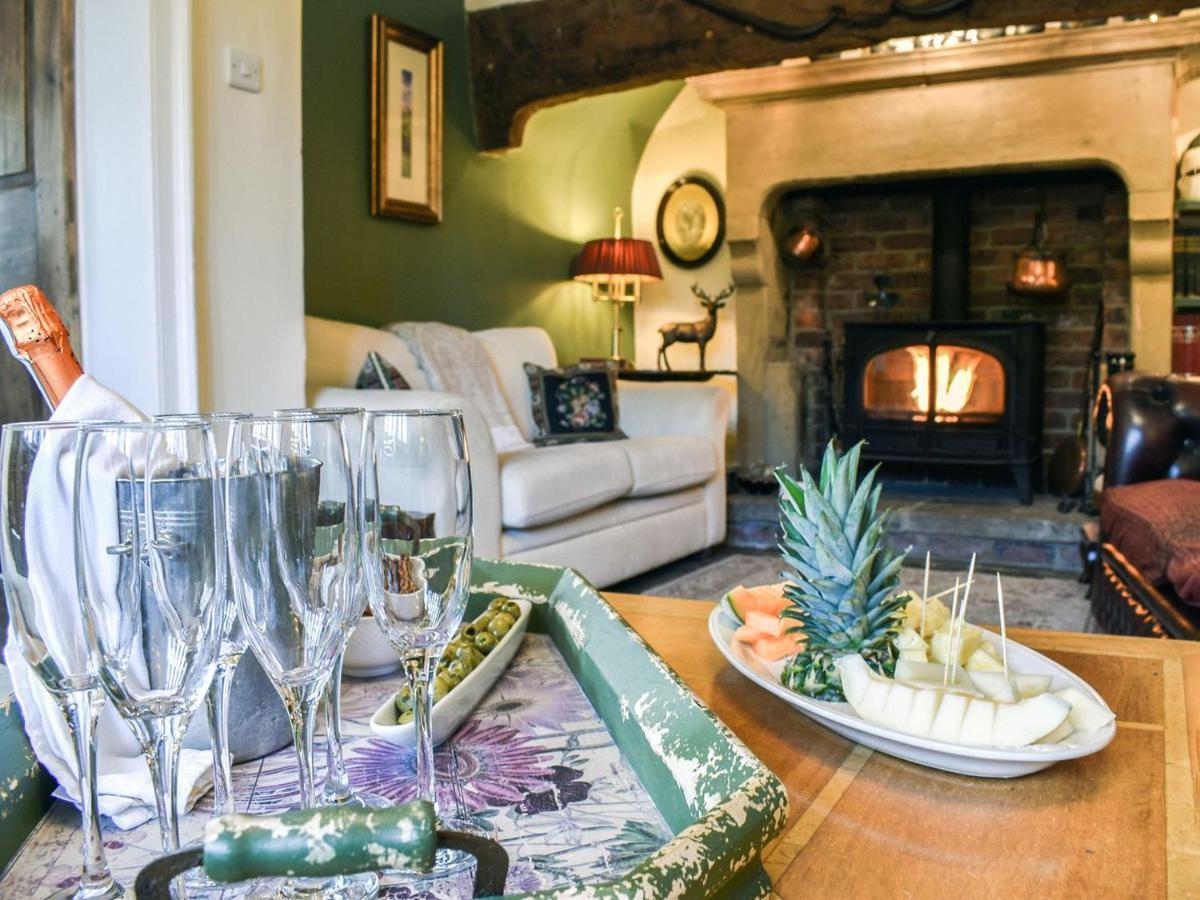 Lea Hall Farmhouse Tissington Εξωτερικό φωτογραφία